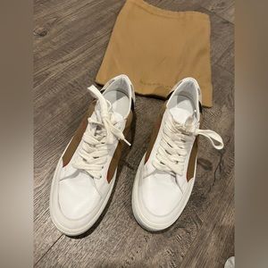 Burberry sneakers 👟